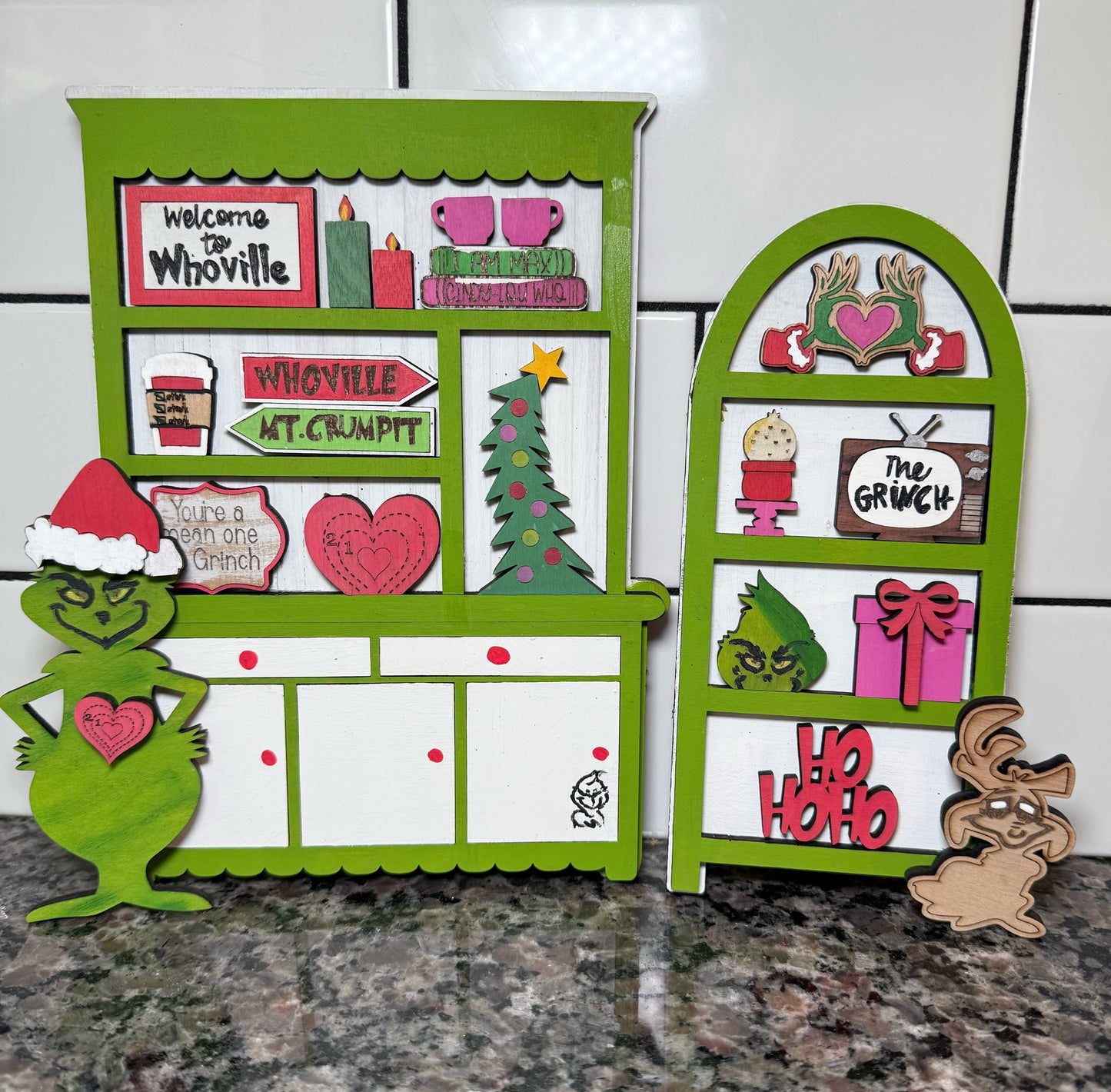 The Grinch Hutch Shelf Sitter
